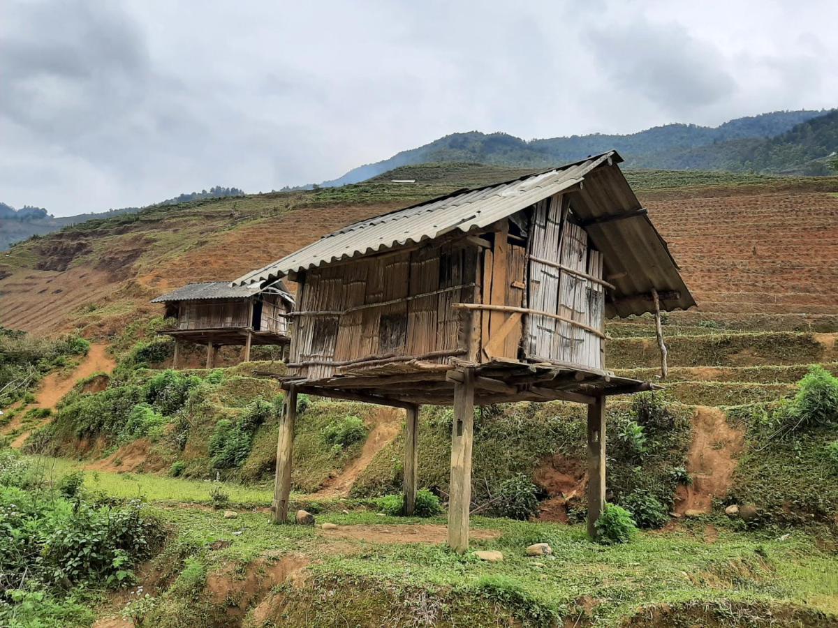 Dong Suoi H'Mong Homestay & Bungalow - Trek & Vegetarian Food Mu Cang Chai Eksteriør bilde