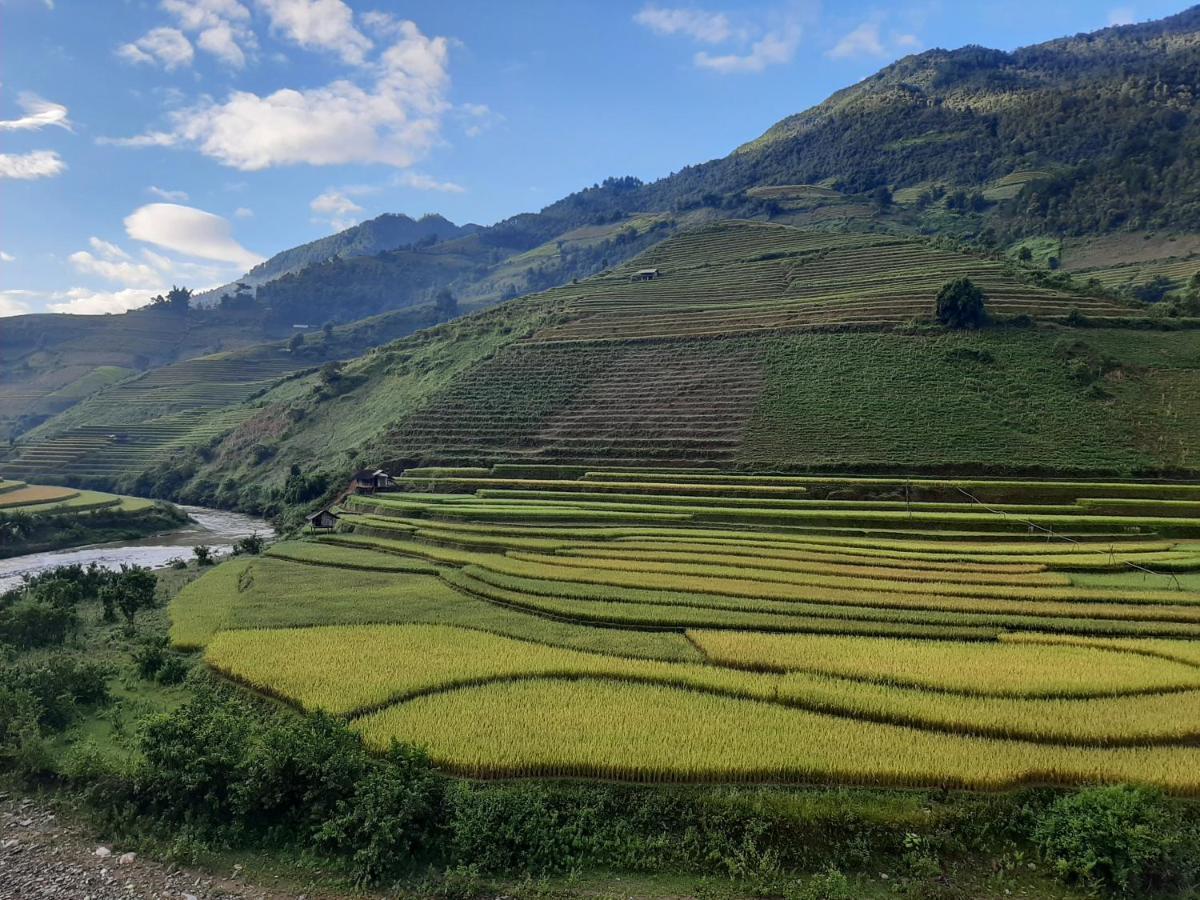 Dong Suoi H'Mong Homestay & Bungalow - Trek & Vegetarian Food Mu Cang Chai Eksteriør bilde