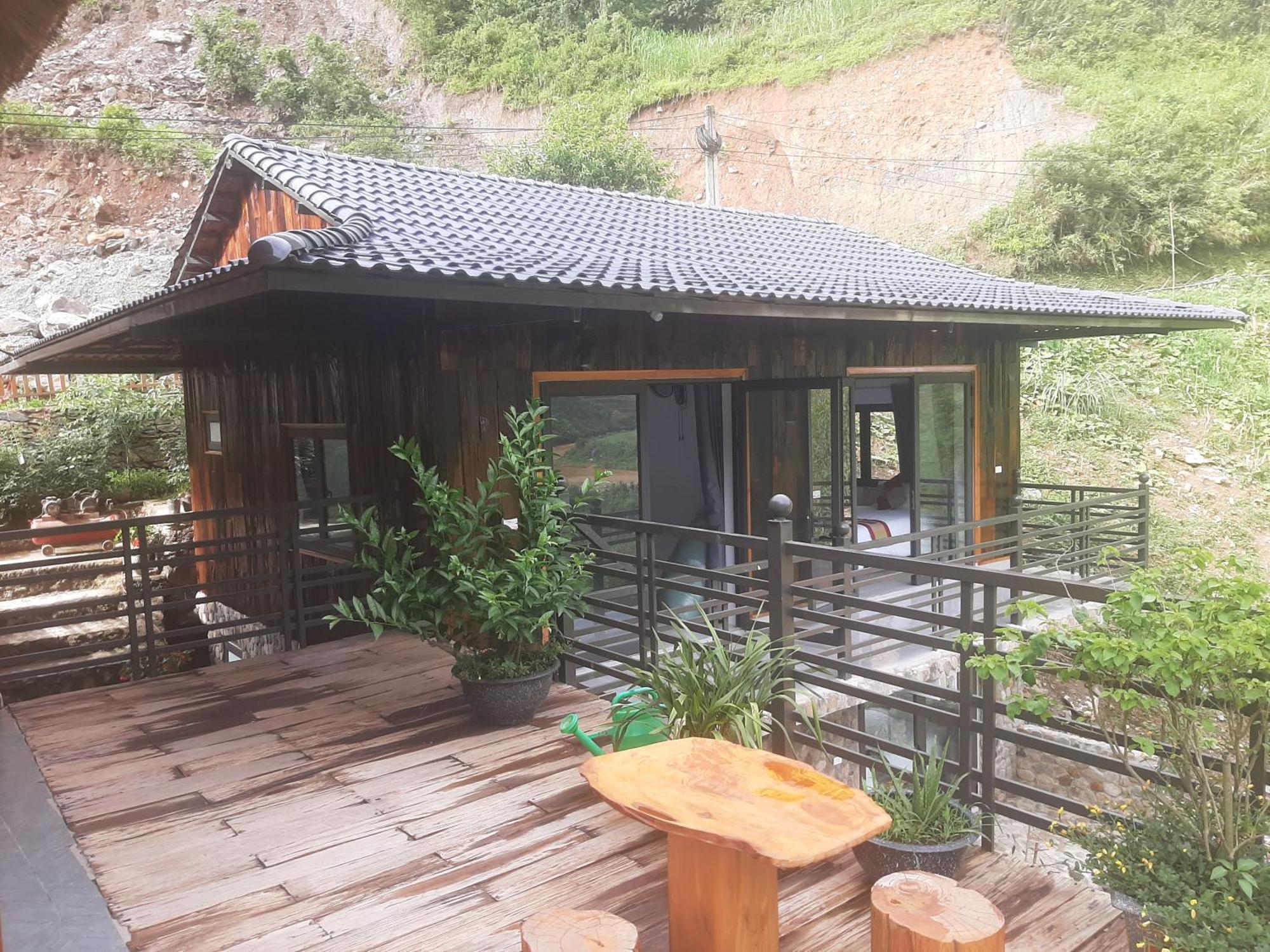 Dong Suoi H'Mong Homestay & Bungalow - Trek & Vegetarian Food Mu Cang Chai Eksteriør bilde