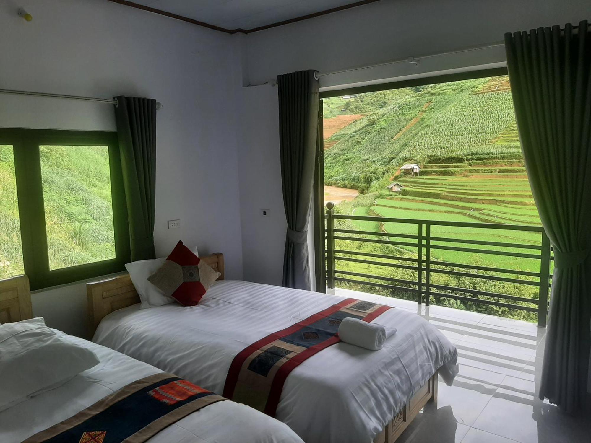 Dong Suoi H'Mong Homestay & Bungalow - Trek & Vegetarian Food Mu Cang Chai Eksteriør bilde