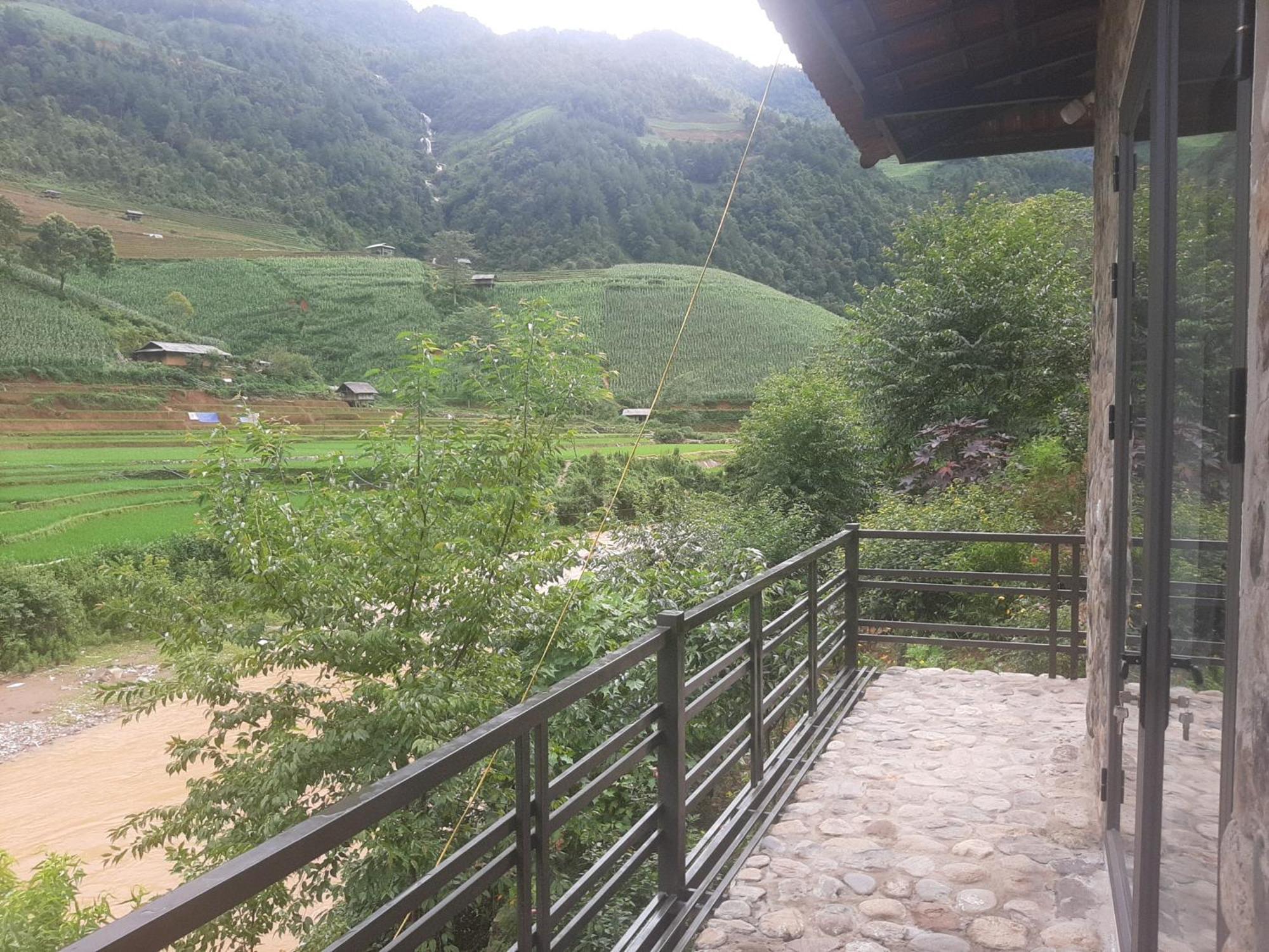 Dong Suoi H'Mong Homestay & Bungalow - Trek & Vegetarian Food Mu Cang Chai Eksteriør bilde