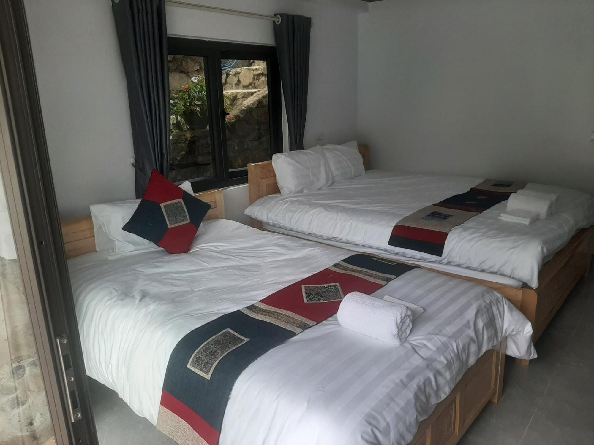 Dong Suoi H'Mong Homestay & Bungalow - Trek & Vegetarian Food Mu Cang Chai Rom bilde