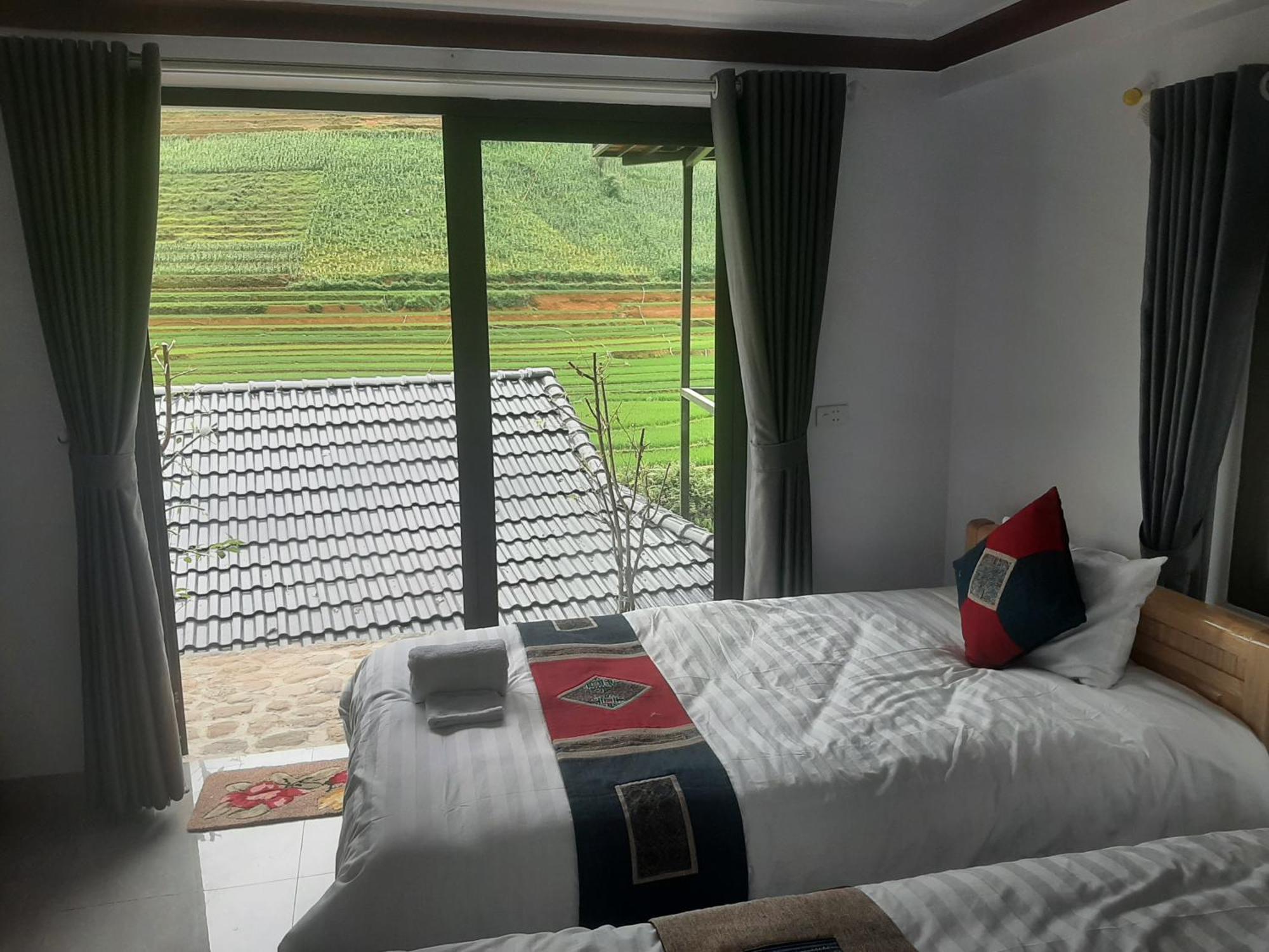 Dong Suoi H'Mong Homestay & Bungalow - Trek & Vegetarian Food Mu Cang Chai Rom bilde
